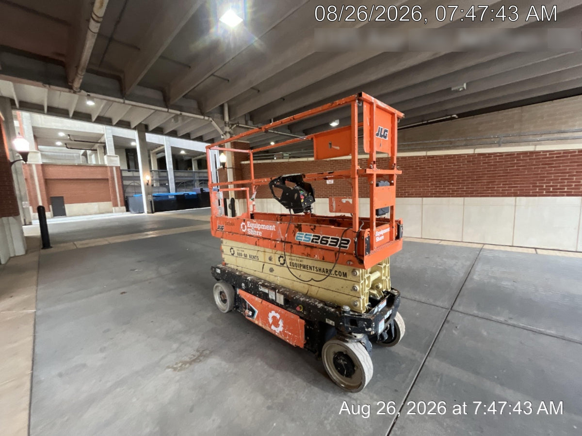 2022 JLG ES2632