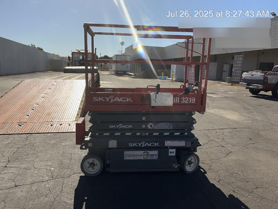 2016 SKYJACK SJIII-3219