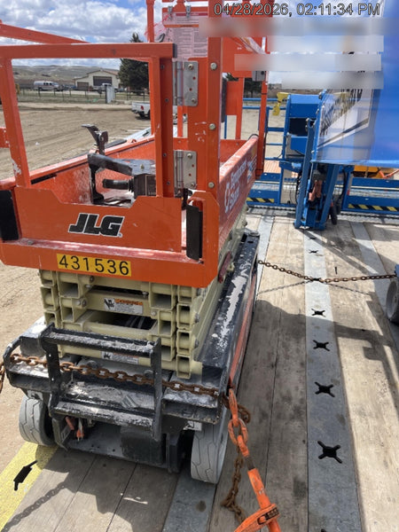 2024 JLG ES1932