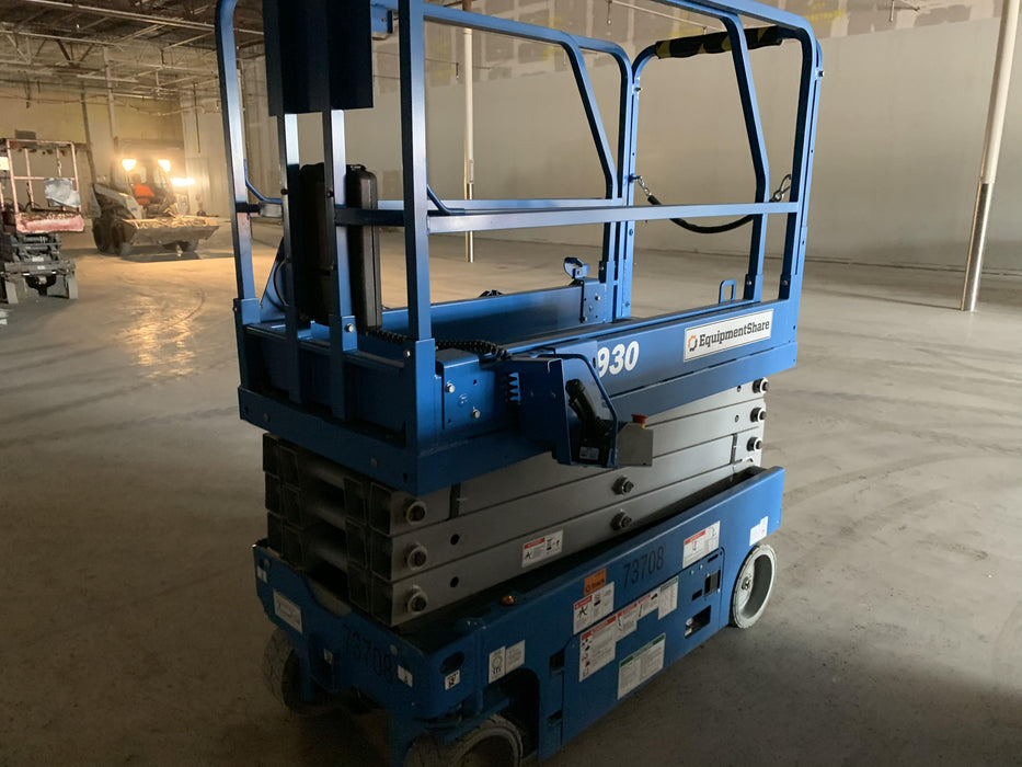 2020 Genie GS-1930 Fixed rails with chain entry gate - Pre A92.20