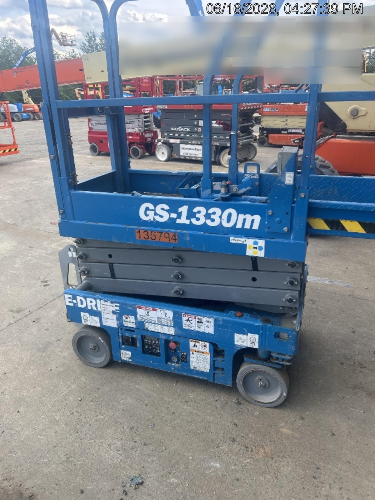 2021 GENIE GS-1330m