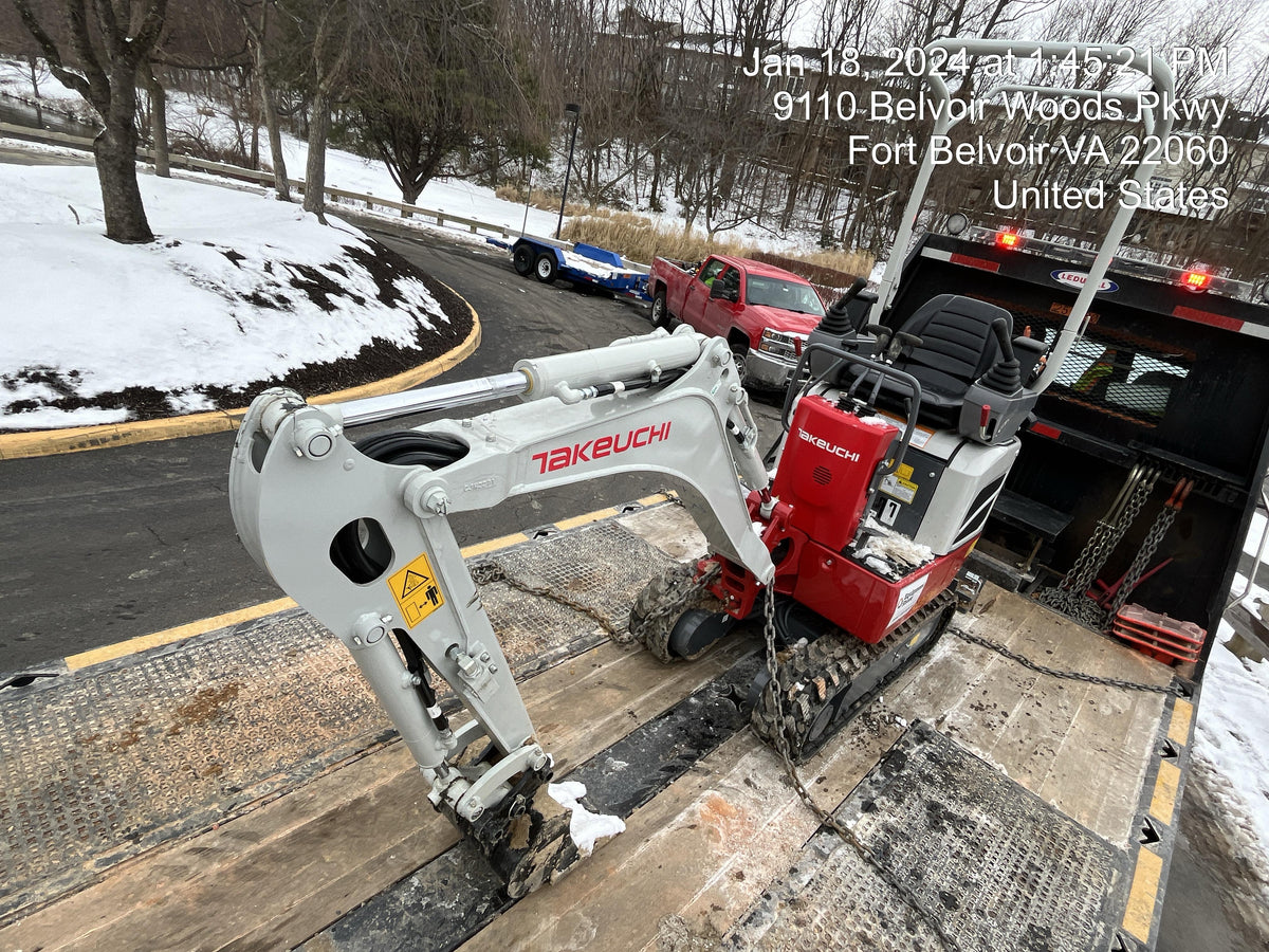 2023 TAKEUCHI TB210R