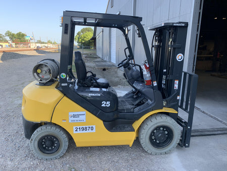 2022 KOMATSU FG25T-16
