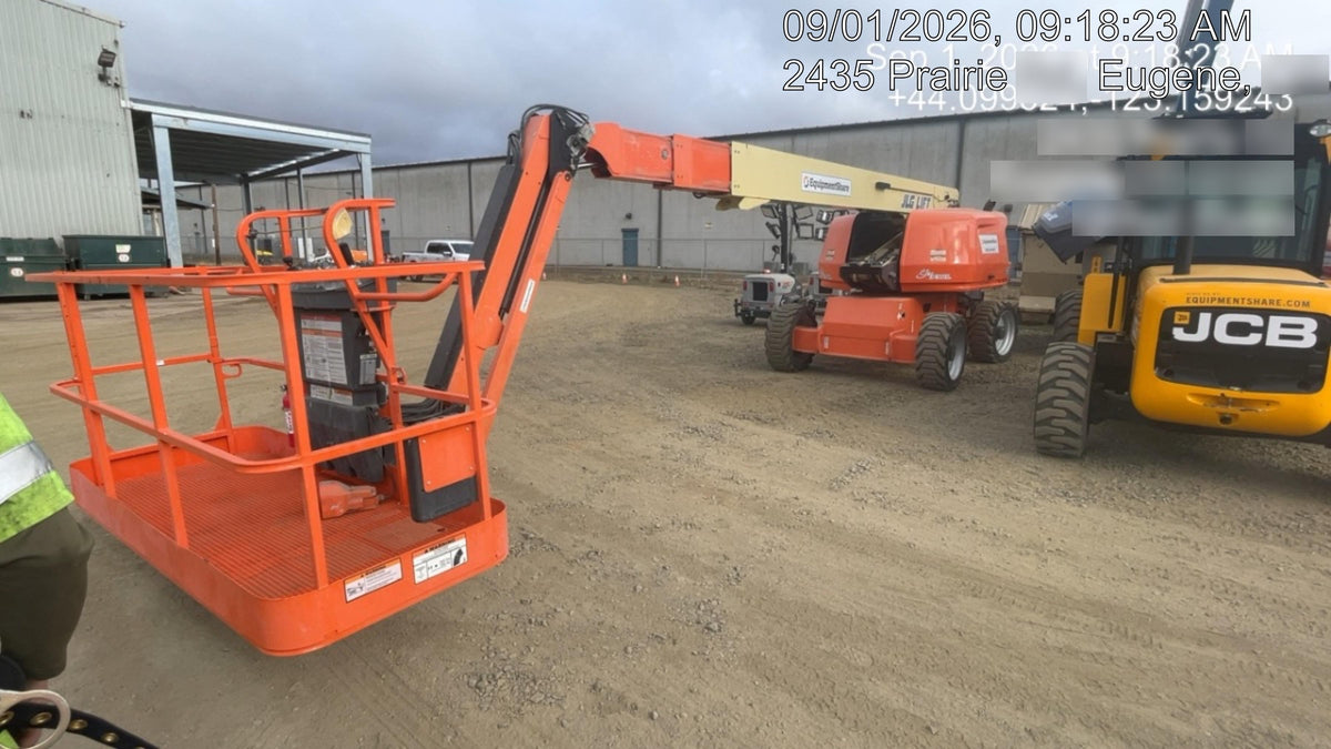 2019 JLG 660SJ