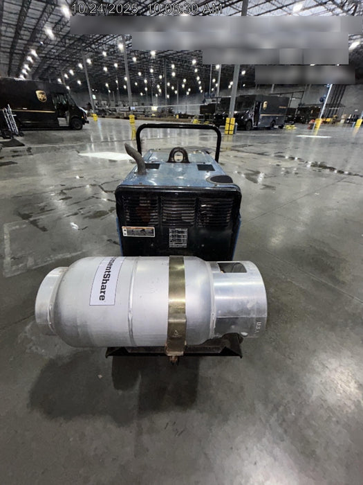 2019 Miller Electric BOBCAT 250 951600 PKG-250 amp Propane Welder, Standard w/Running Gear, Bracket, Hose"250 amp Propane Welder, Standard w/Running Gear, Bracket, Hose