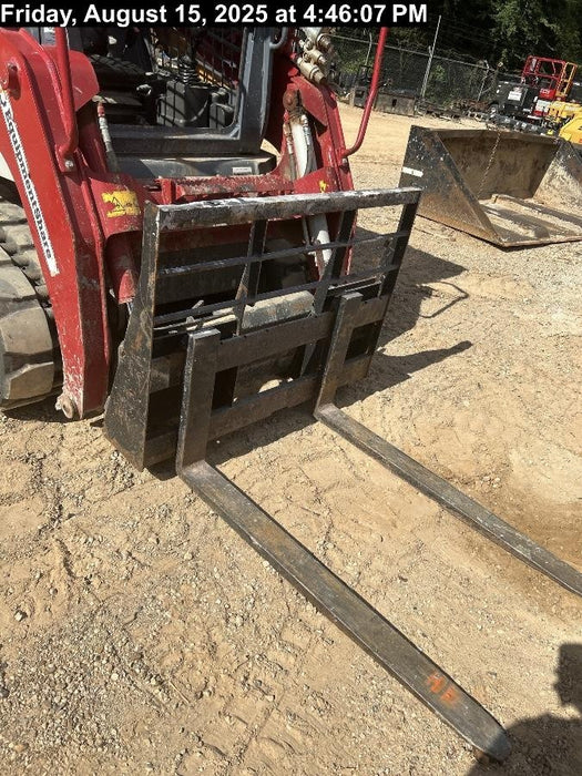 2022 ARROW MATERIAL HANDLING 48" Pallet Forks - Arrow