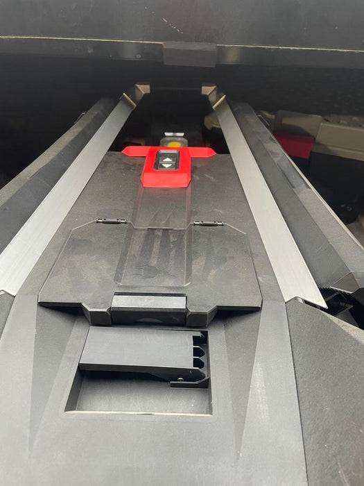 2023 MILWAUKEE MXF041-1XC