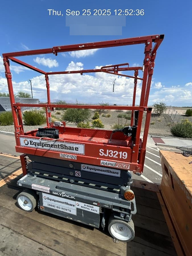 2023 SKYJACK SJ3219