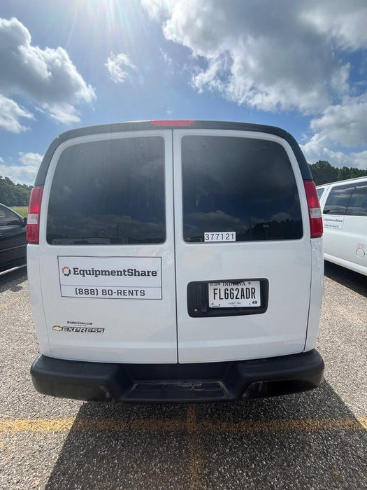 2023 CHEVROLET Express Van - Rental