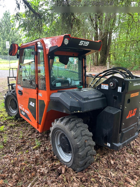 2025 JLG 519
