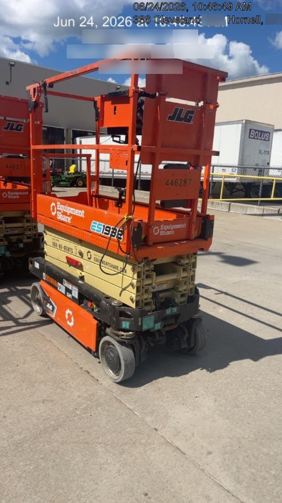 2024 JLG ES1932