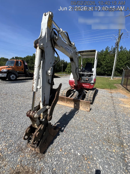 2022 TAKEUCHI TB235-2R