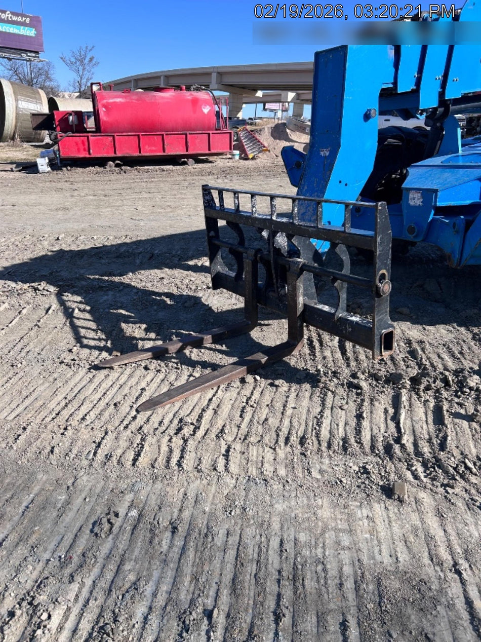 2016 Genie GTH-1056 Genie 1056