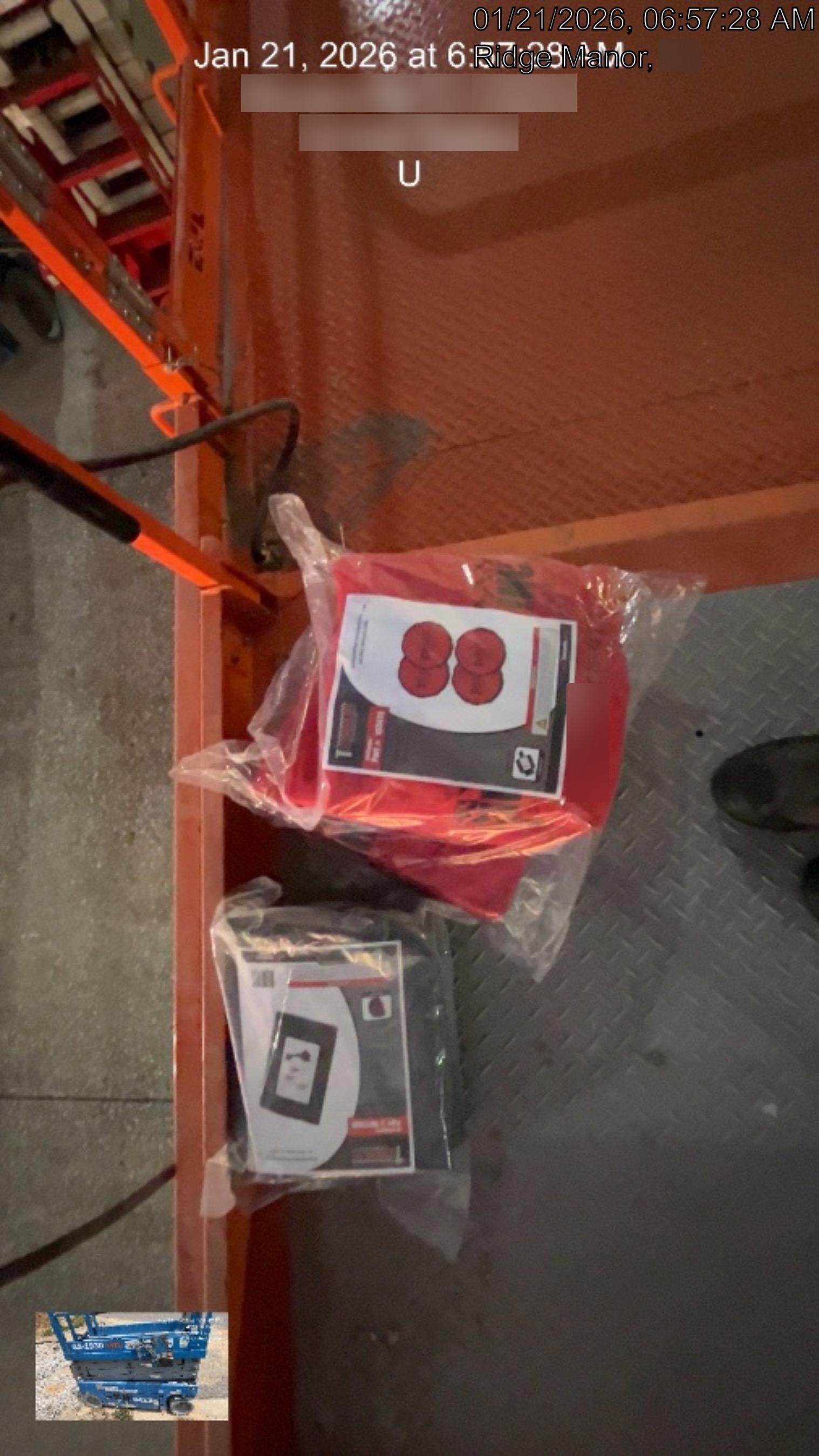 2025 JLG RT4394