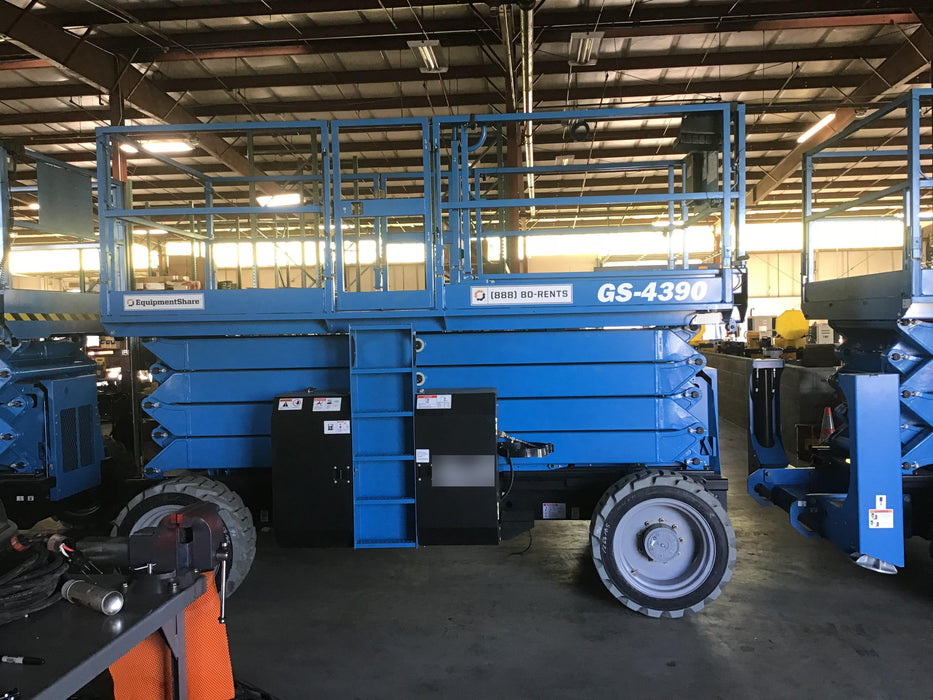 2020 GENIE GS-4390 RT