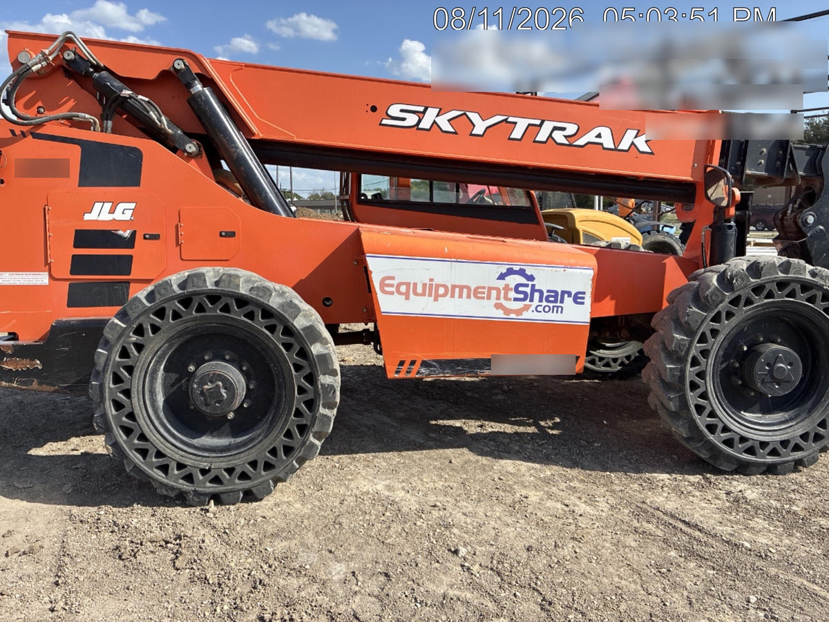 2019 SKYTRAK 10054