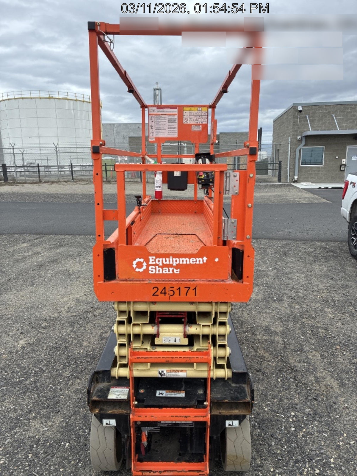 2022 JLG ES2632