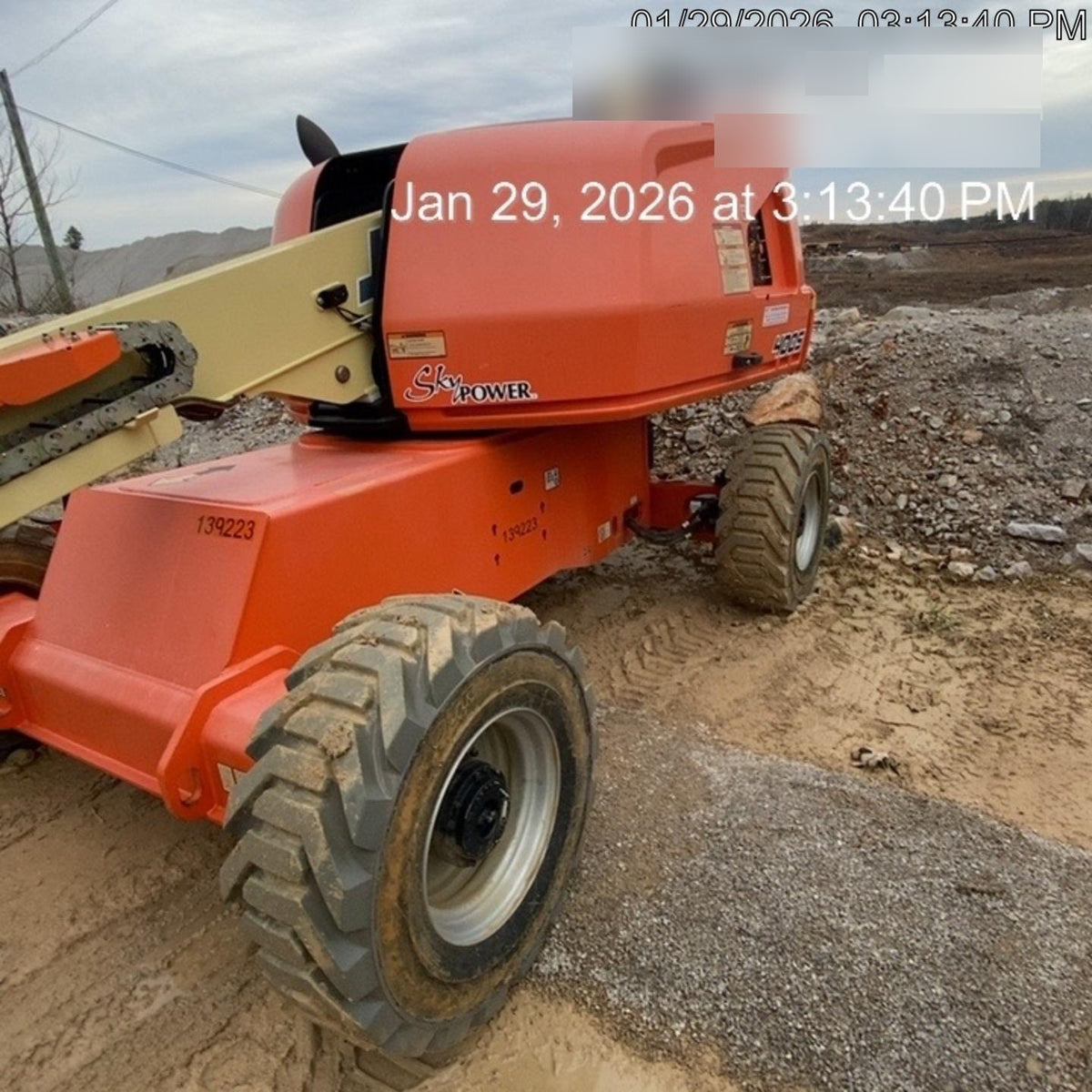2021 JLG 400S