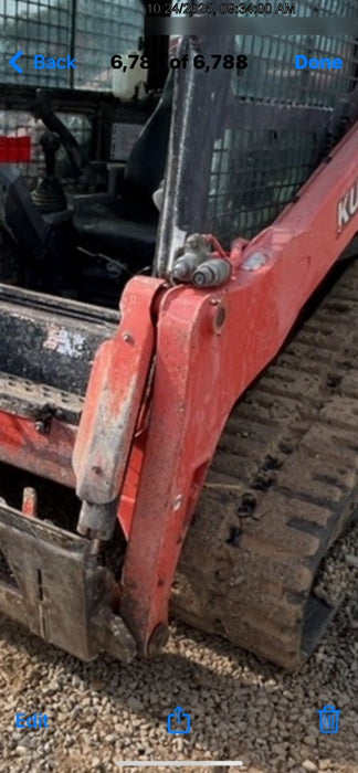 2019 Kubota SVL95-2S Cab/Heat/Air, Standard Tracks, Standard Flow, Hydraulic QC 80" HD Tooth Bucket