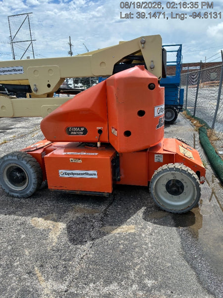 2020 JLG E400AJPN