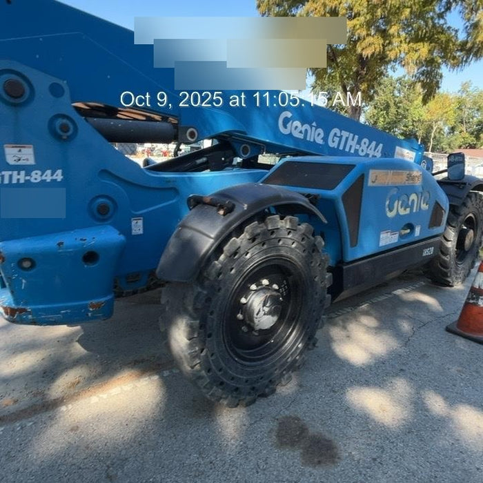2018 Genie GTH-844 Genie GTH-844 w/Enclosed Cab w/HVAC, Work Lights, Solid Tires, Beacon, 60" Carriage and Forks