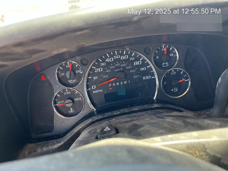 2023 CHEVROLET Express Van - Rental