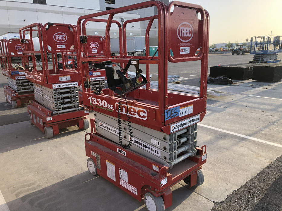 2020 MEC 1330SE Solid NM Tires, Steel Swing out Doors, LCS, Beacon, 900W Inverter