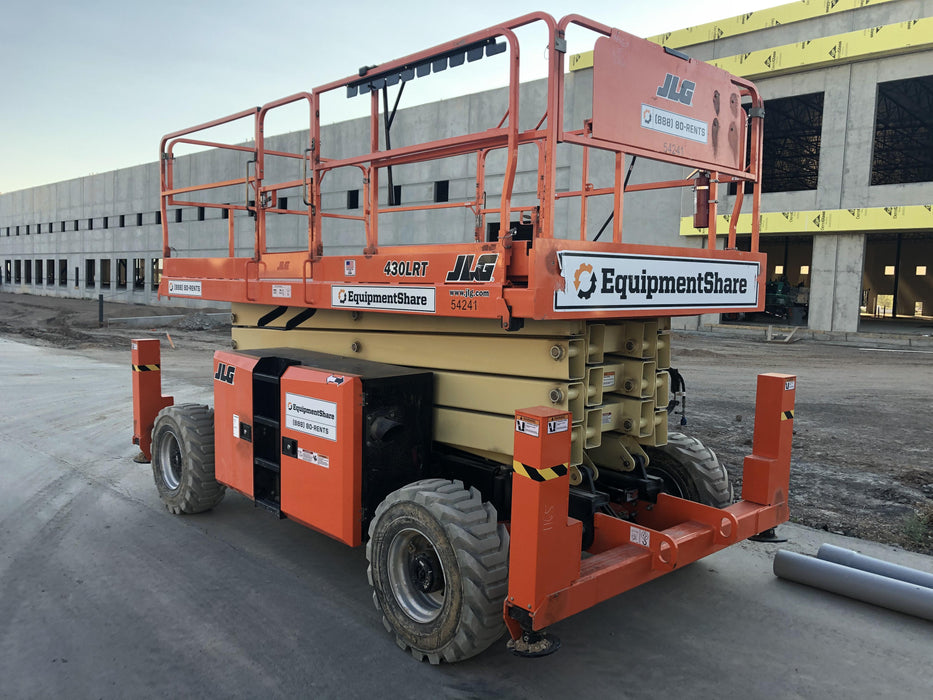 2020 JLG 430LRT