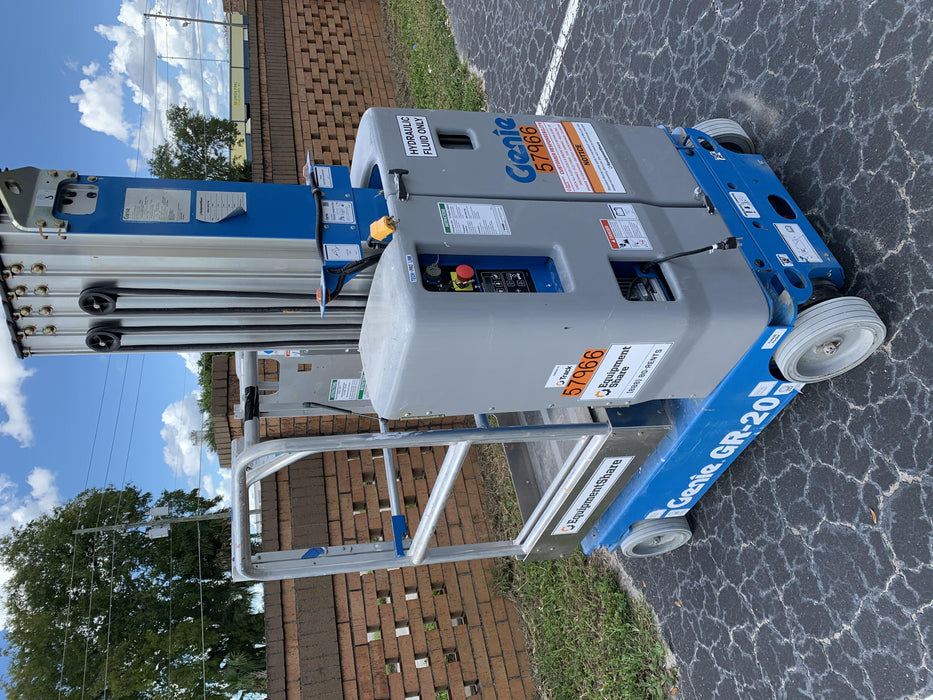 2019 GENIE GR-20