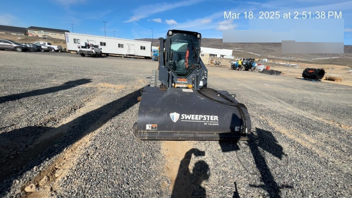 2020 PALADIN Sweepster SB72