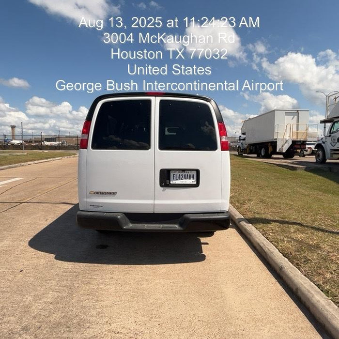 2025 CHEVROLET Express Van - Rental