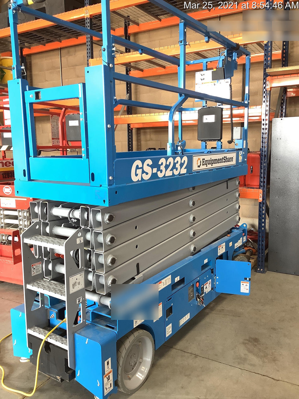 2021 GENIE GS-3232