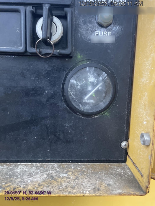 2022 VAC-TRON LP573XDT