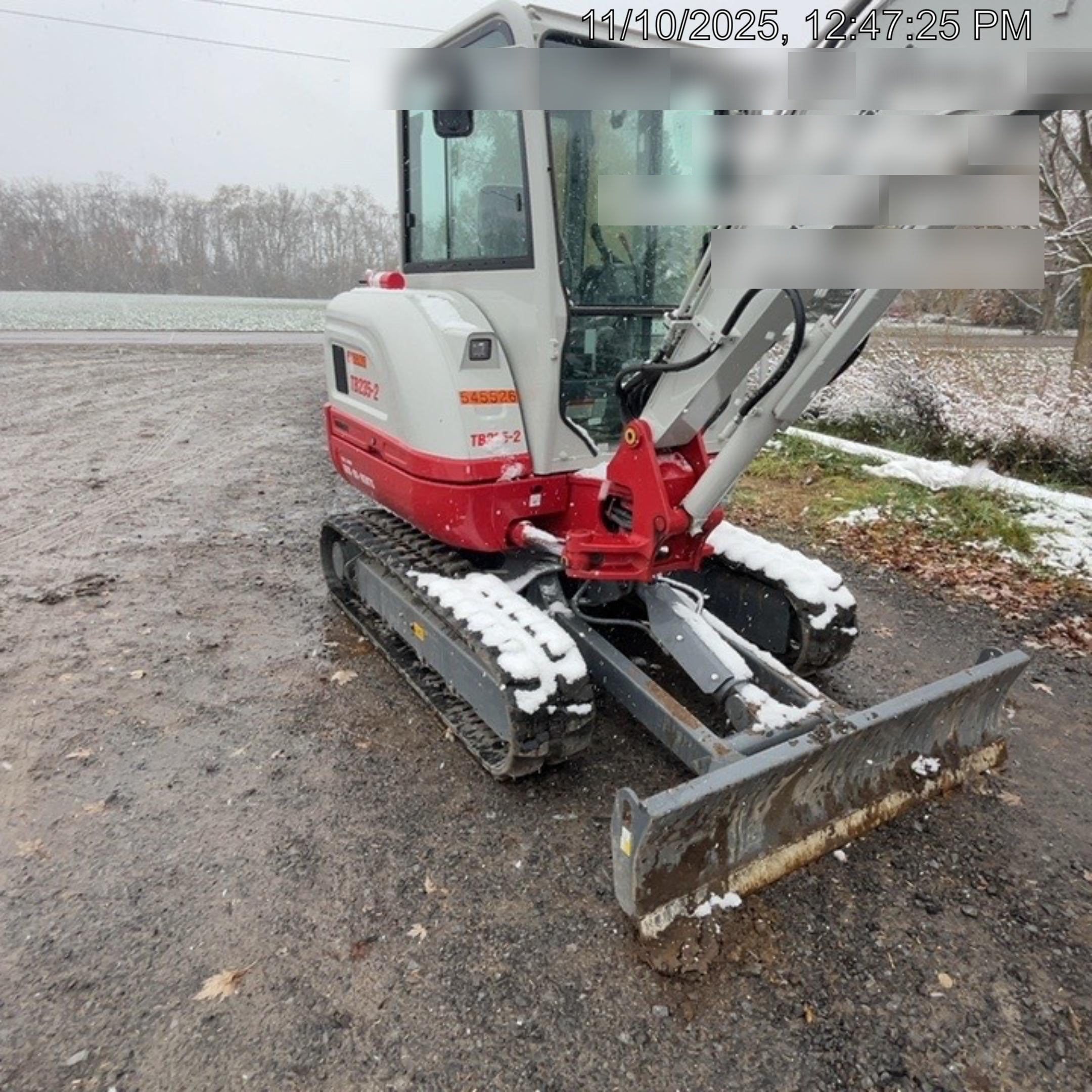 2025 TAKEUCHI TB235-2CR