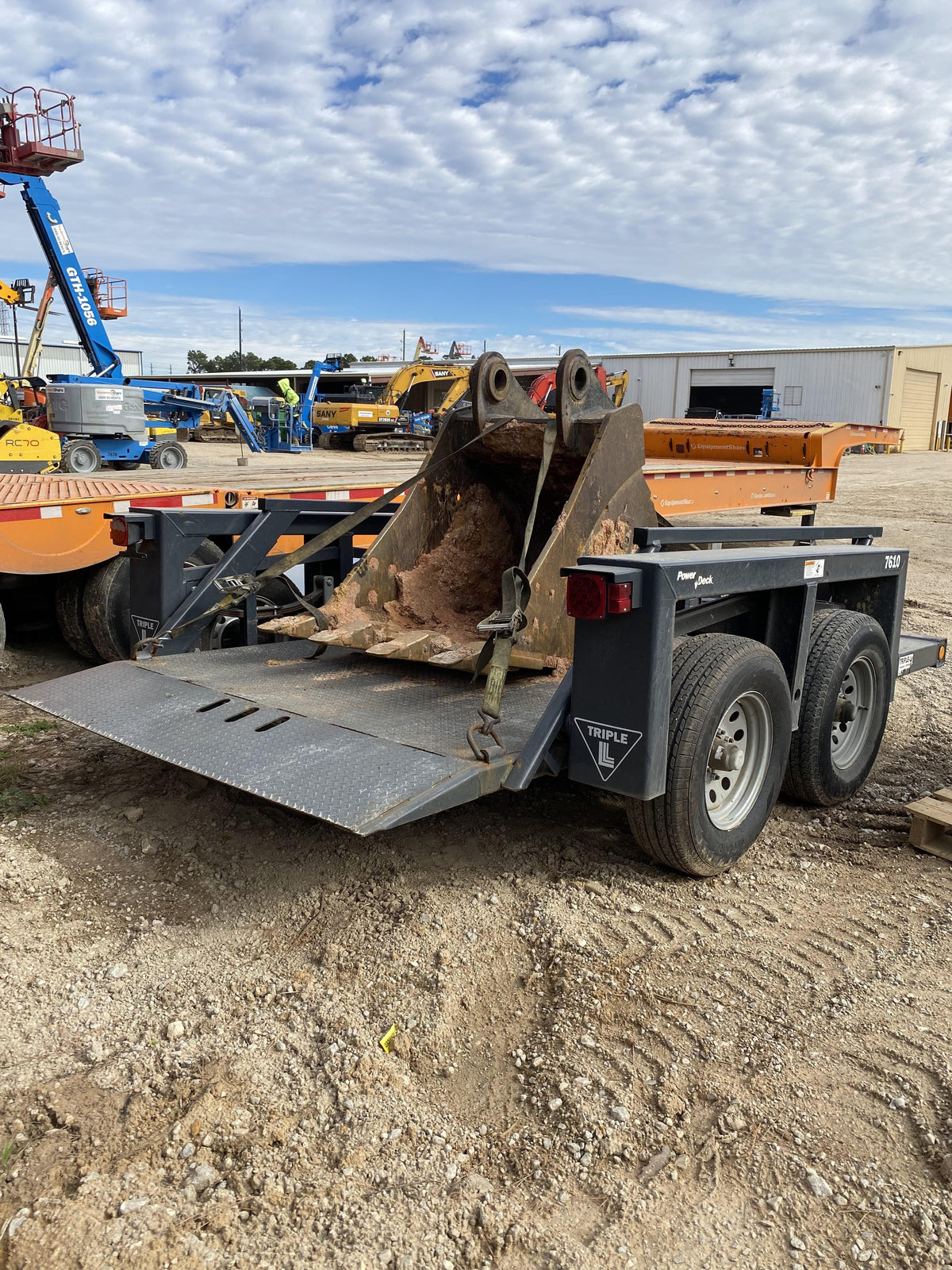 2021 JLG Trailer - JLG