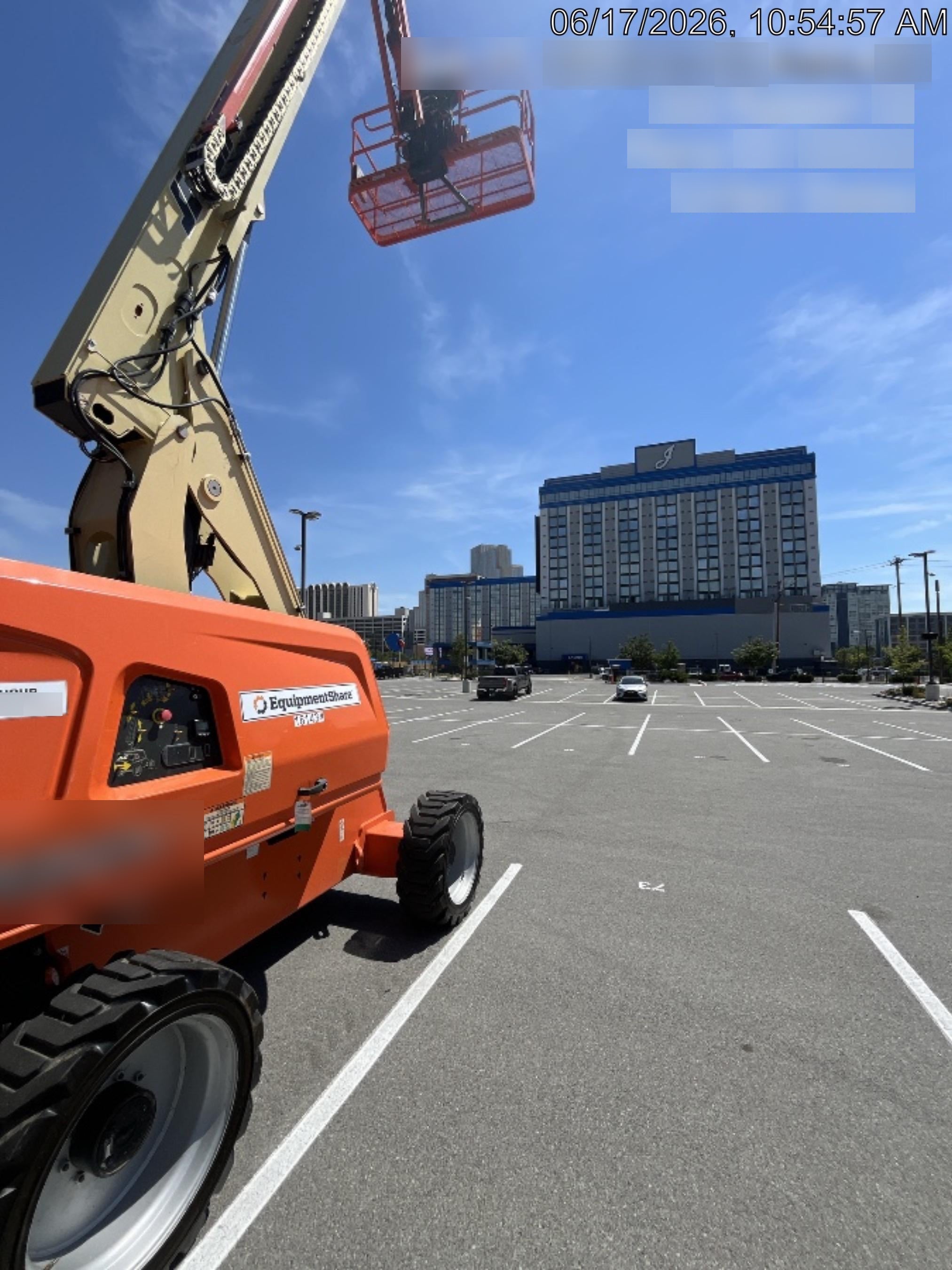 2021 JLG 660SJ