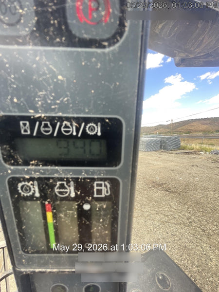 2021 CASE 588H