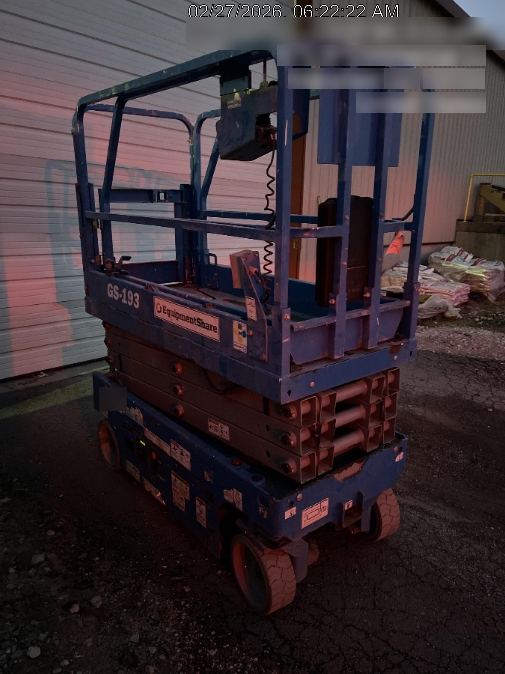 2020 Genie GS-1930 Solid Non Marking Tires, Beacon, Folding rails with half height swing gate