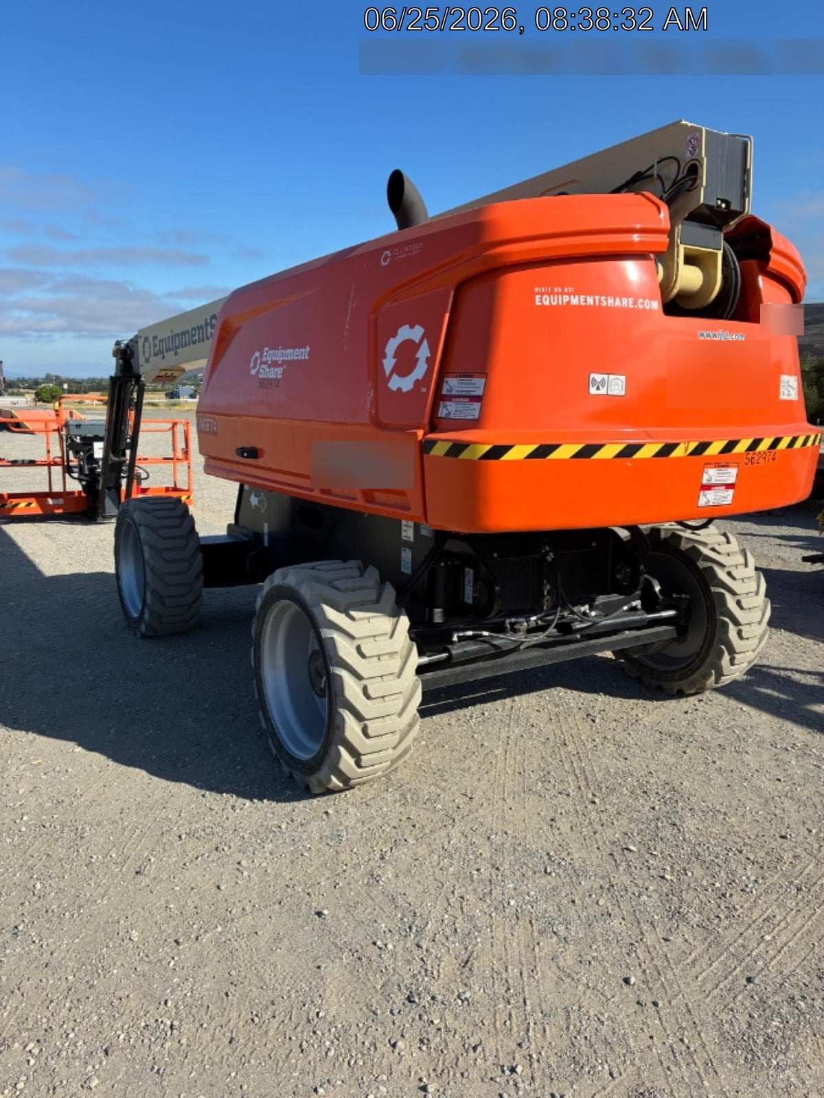2025 JLG 660SJ