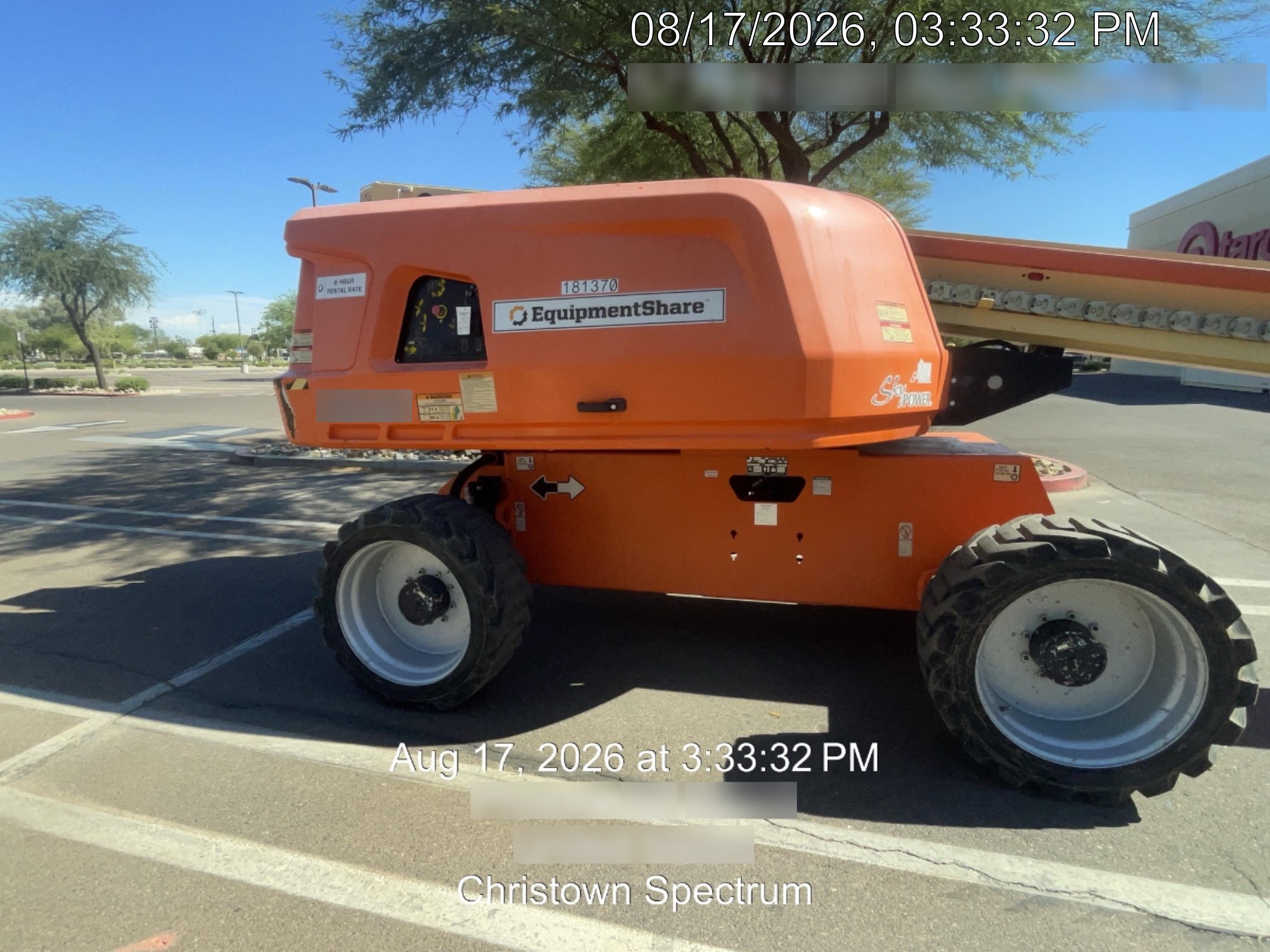 2021 JLG 600S