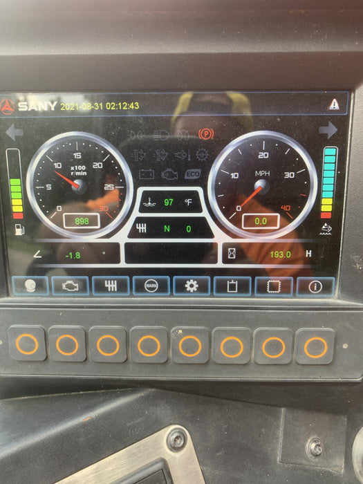 2020 SANY STH1056