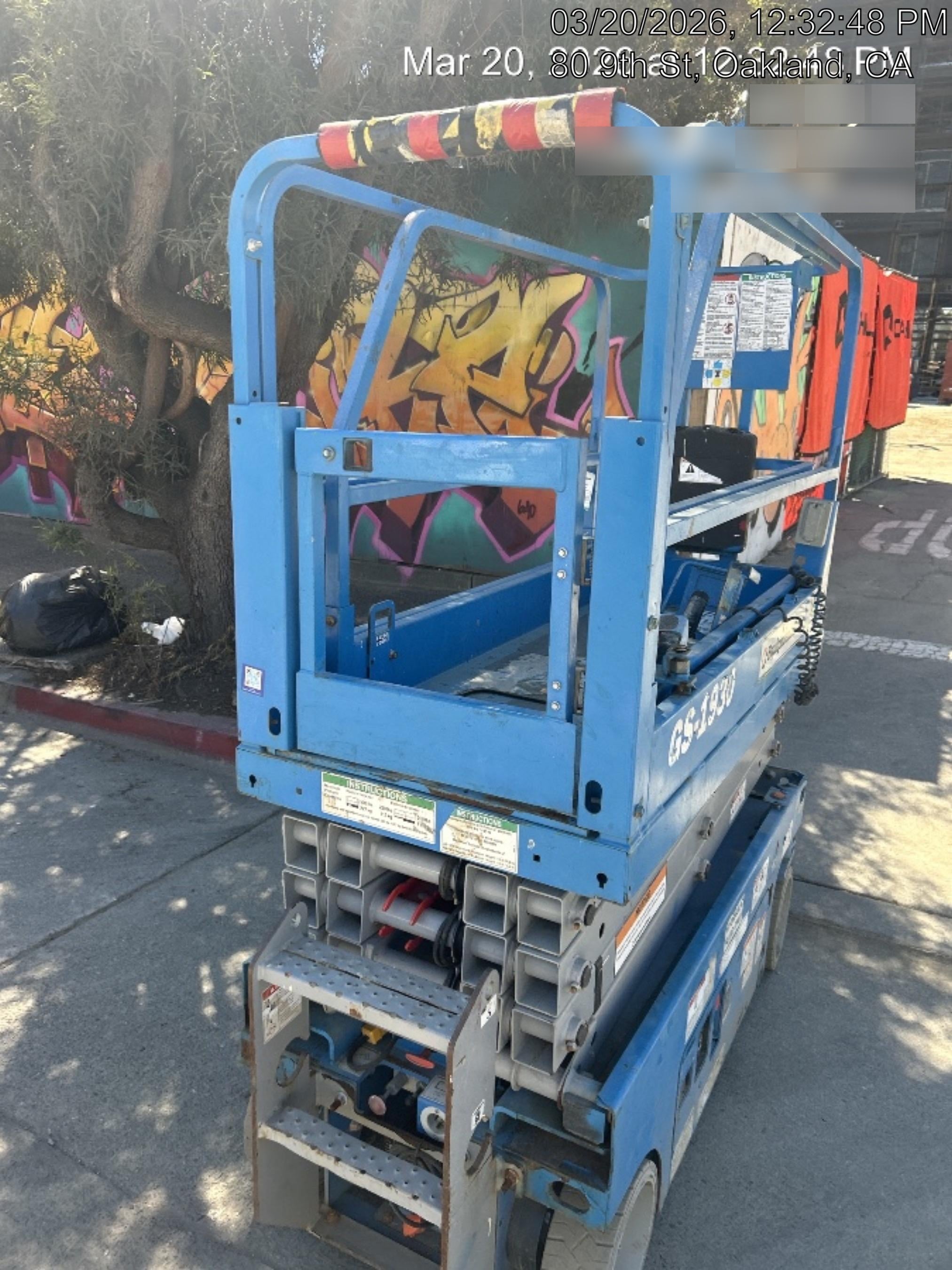 2019 Genie GS-1930 Half Height Swing Gate, 800W Inverter