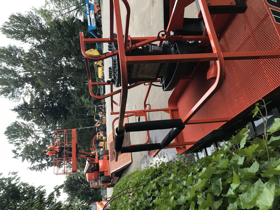 2020 JLG 660SJ