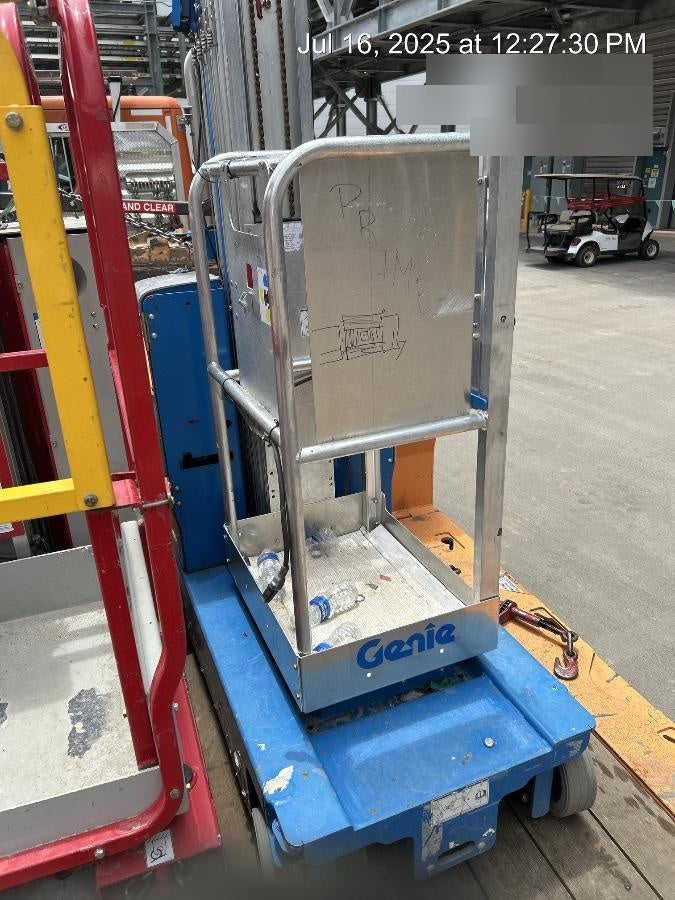 2019 GENIE GR-20