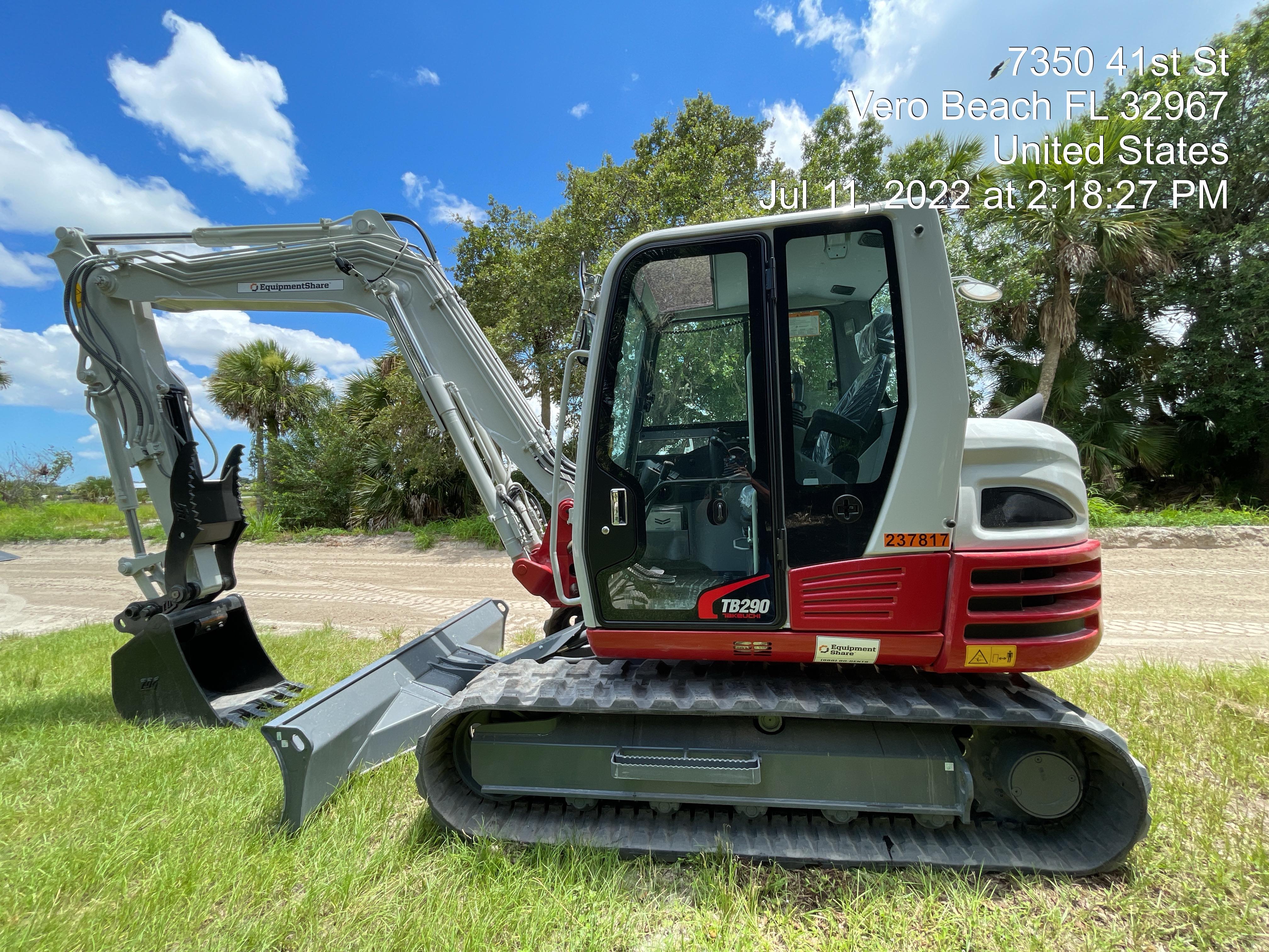 2022 TAKEUCHI TB290-CR