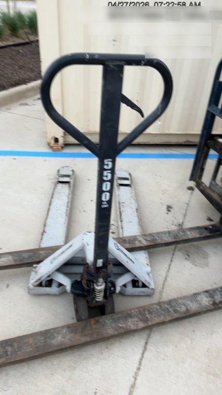 2019 STRONGWAY 5500 lb Pallet Jack