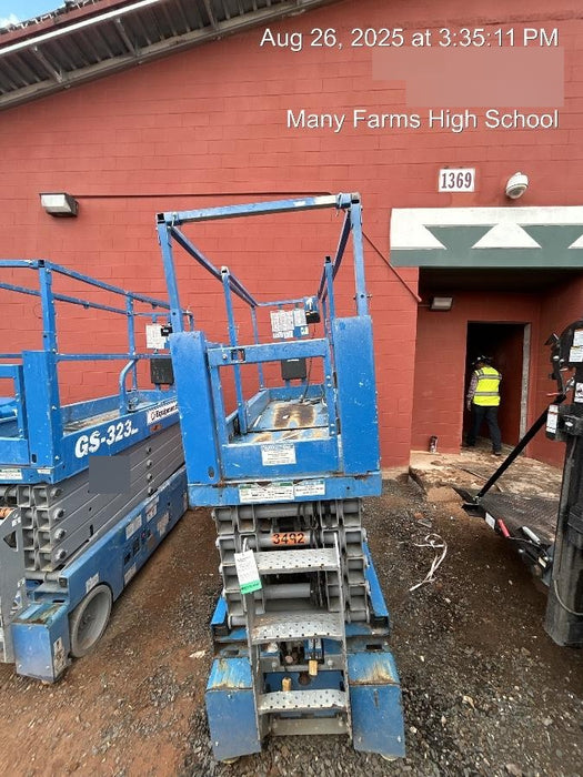 2017 Genie GS-3232 Standard