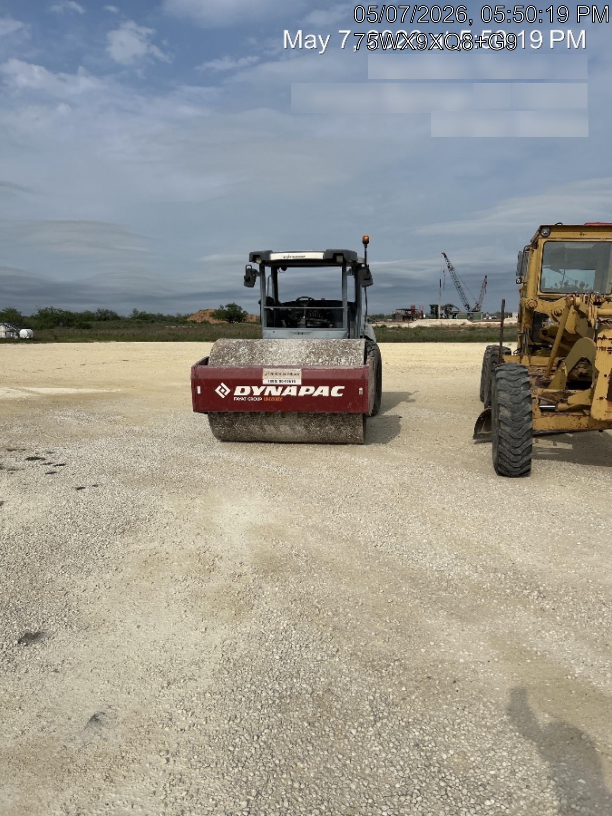 2021 DYNAPAC CA2500D