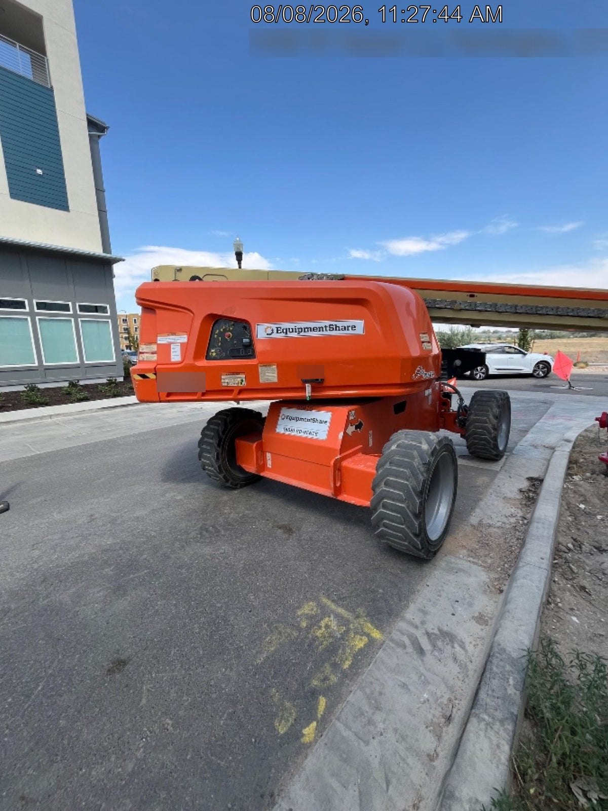 2020 JLG 660SJ