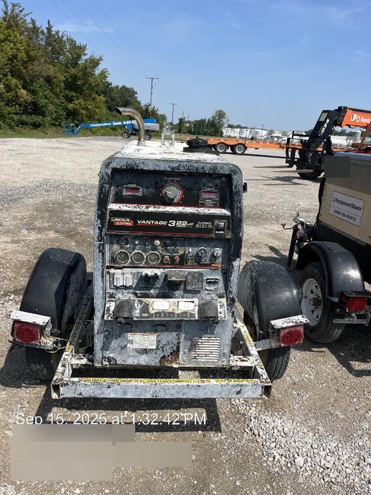 2019 Lincoln Electric Vantage 322 Welder Ready-Pak 3, Two wheel trailer, Fender and Light kit, Cable Rack